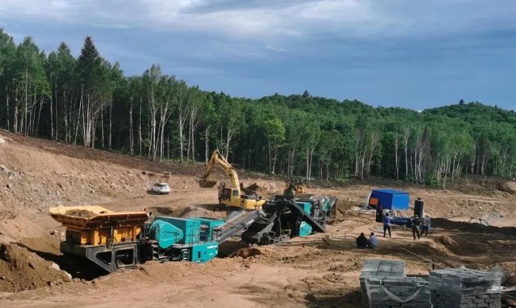 k豆钱包普石勒成套移动破碎设备助力哈伊高铁铁伊段建设