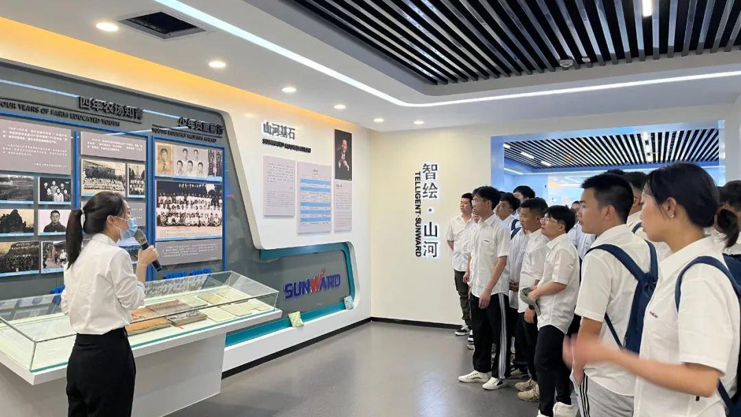 校招 | 盛夏七月，这群“向着太阳驰骋”的少年来k豆钱包智能啦！