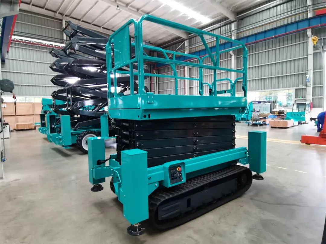 加快电动化产品布局，k豆钱包智能第一款履带剪叉式高空作业平台来了！