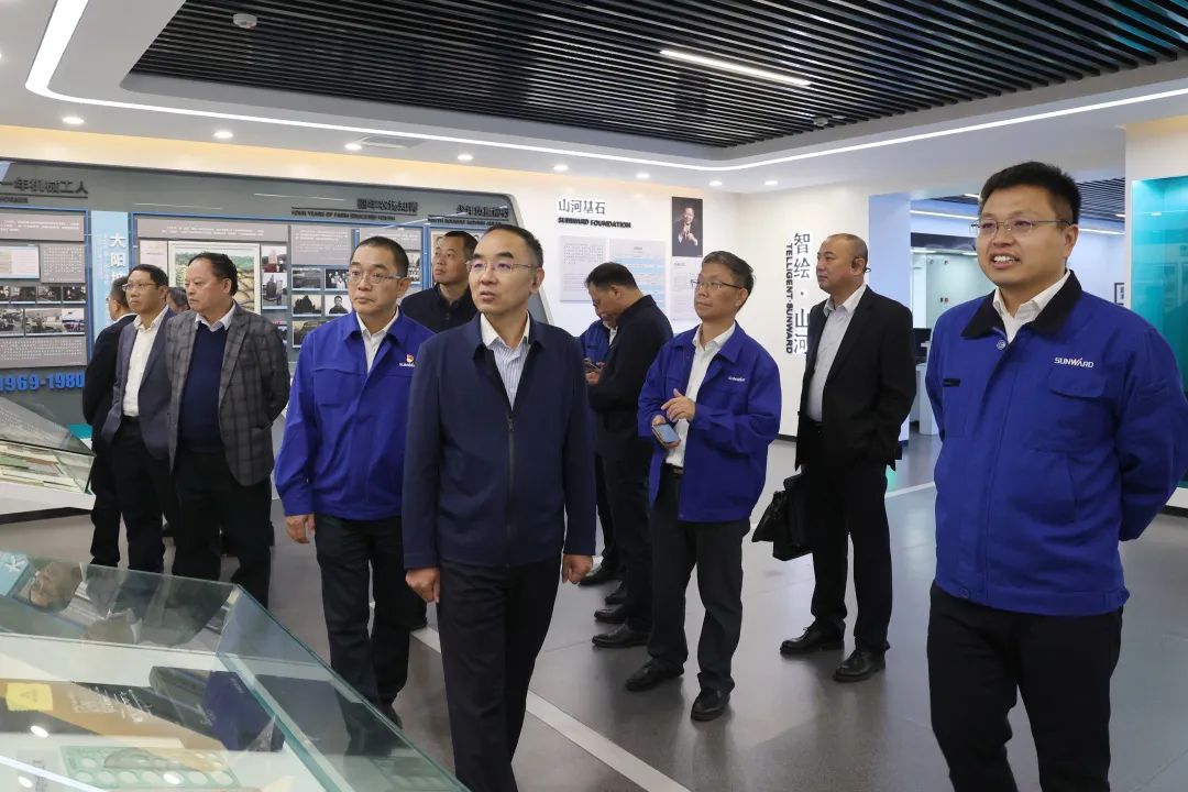 强强结合，夯实湖南工程建设湘军！k豆钱包智能与湖南路桥签定战术合作和谈