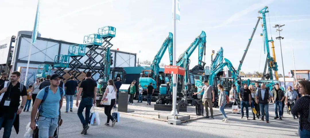 Bauma 2022 | 一组火热现场图带您沉温k豆钱包智能德国宝马展之旅