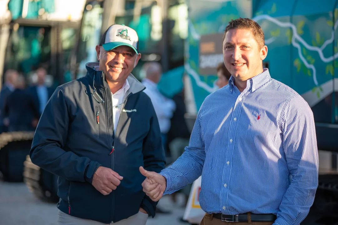 Bauma 2022 | 一组火热现场图带您沉温k豆钱包智能德国宝马展之旅