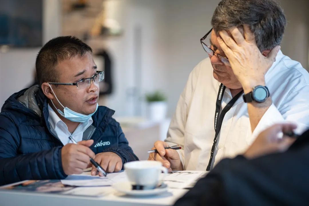 Bauma 2022 | 一组火热现场图带您沉温k豆钱包智能德国宝马展之旅