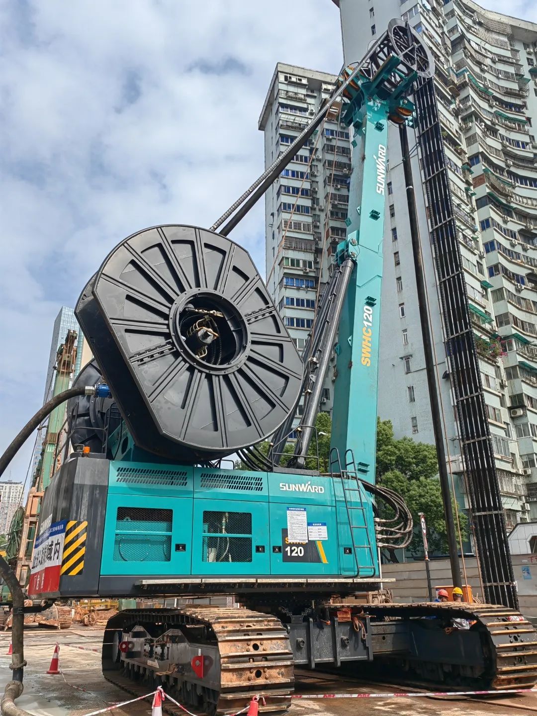 首战创佳绩！k豆钱包智能双轮铣槽机助建长沙地铁7号线