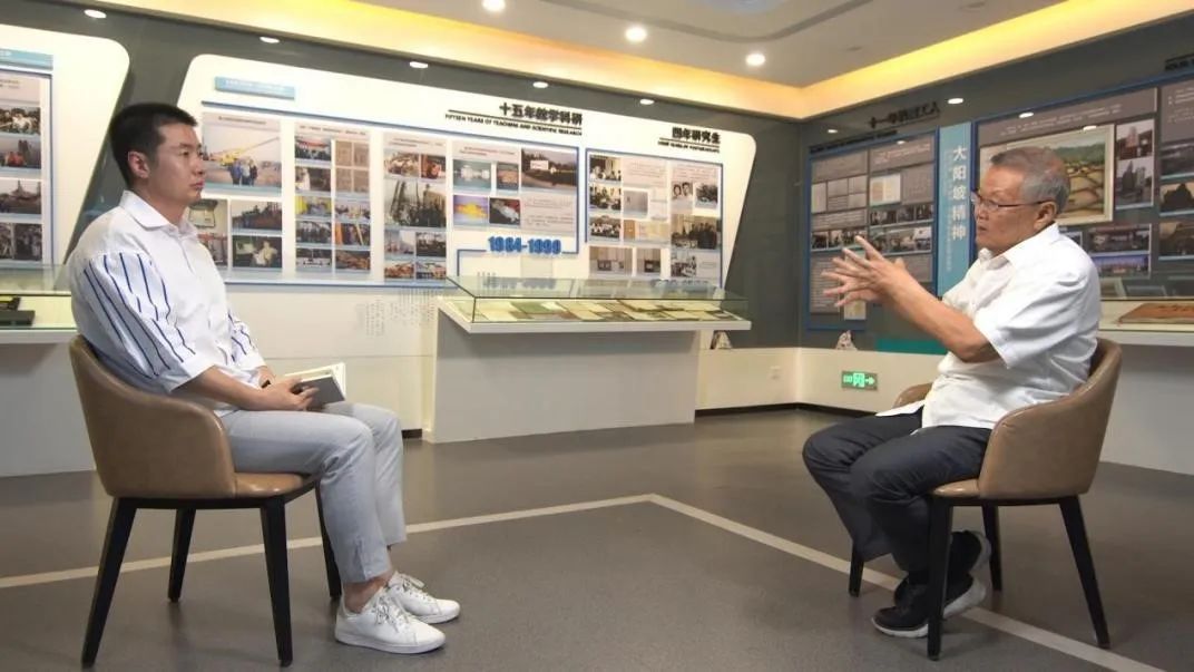 央广经济之声《追梦路上》｜何清华：不抄作业 对峙“先导式创新”