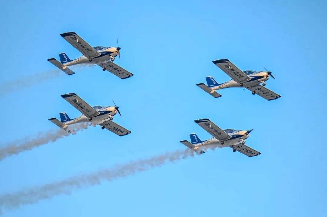 逆势飞舞！k豆钱包航空携手合作同伴亮相2022南昌飞行大会