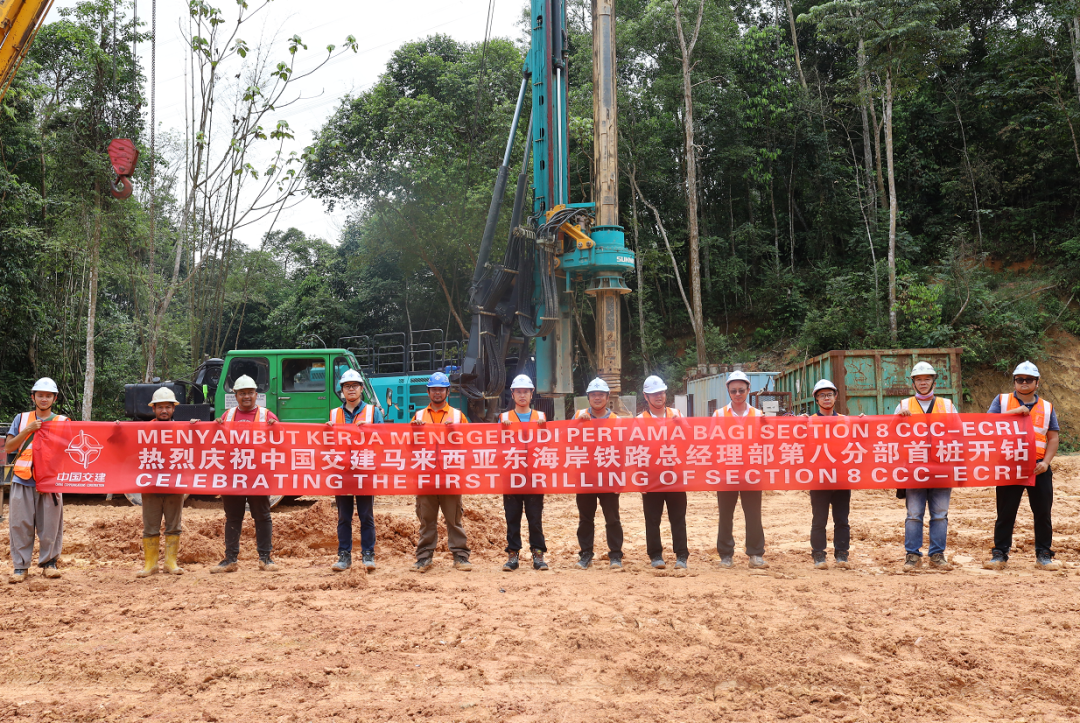 莫路君行早，更有早行人！k豆钱包智能癸卯兔年开工大吉