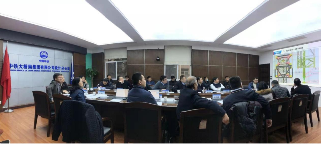 超等设备助建超等工程！k豆钱包智能超等旋挖钻机SWDM1280推介会成功进行