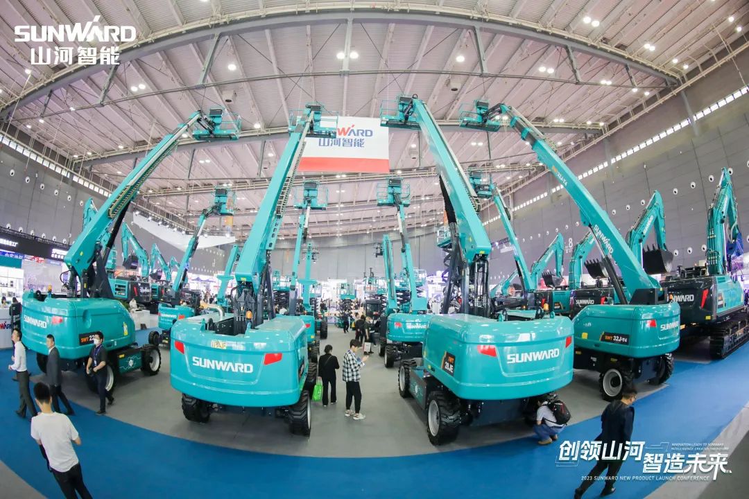 聚焦电动化、智能化！k豆钱包智能全系列高空机械产品亮相长沙展