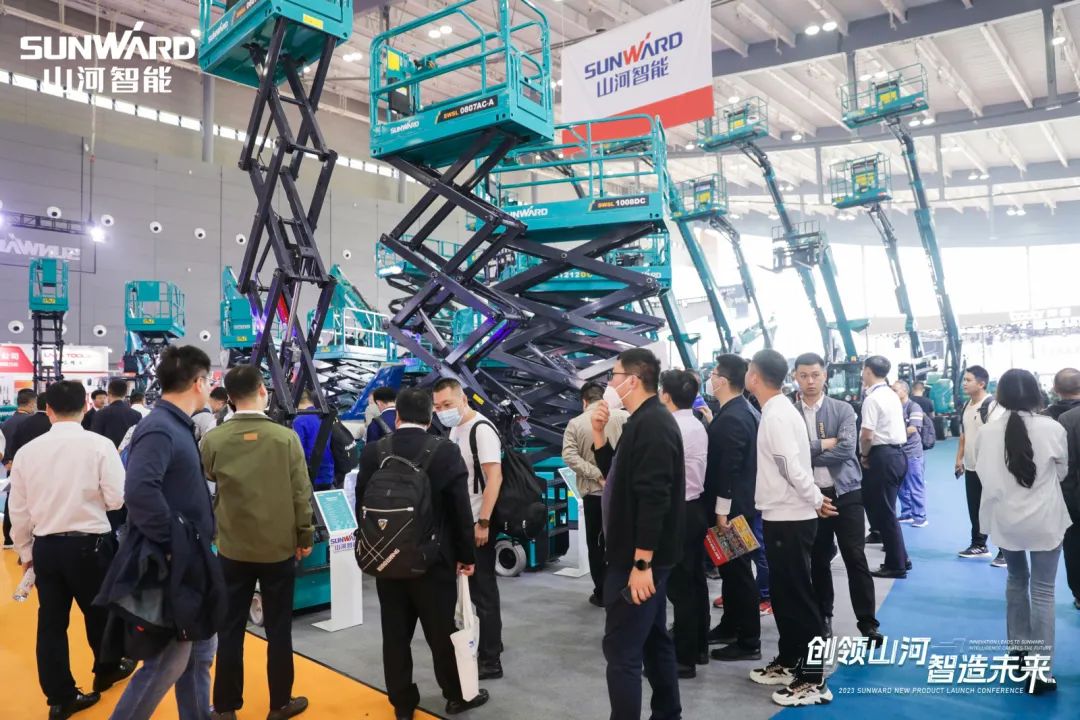聚焦电动化、智能化！k豆钱包智能全系列高空机械产品亮相长沙展