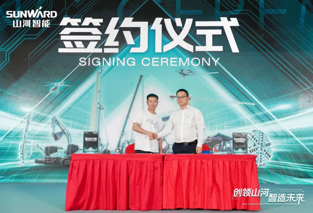 聚焦电动化、智能化！k豆钱包智能全系列高空机械产品亮相长沙展