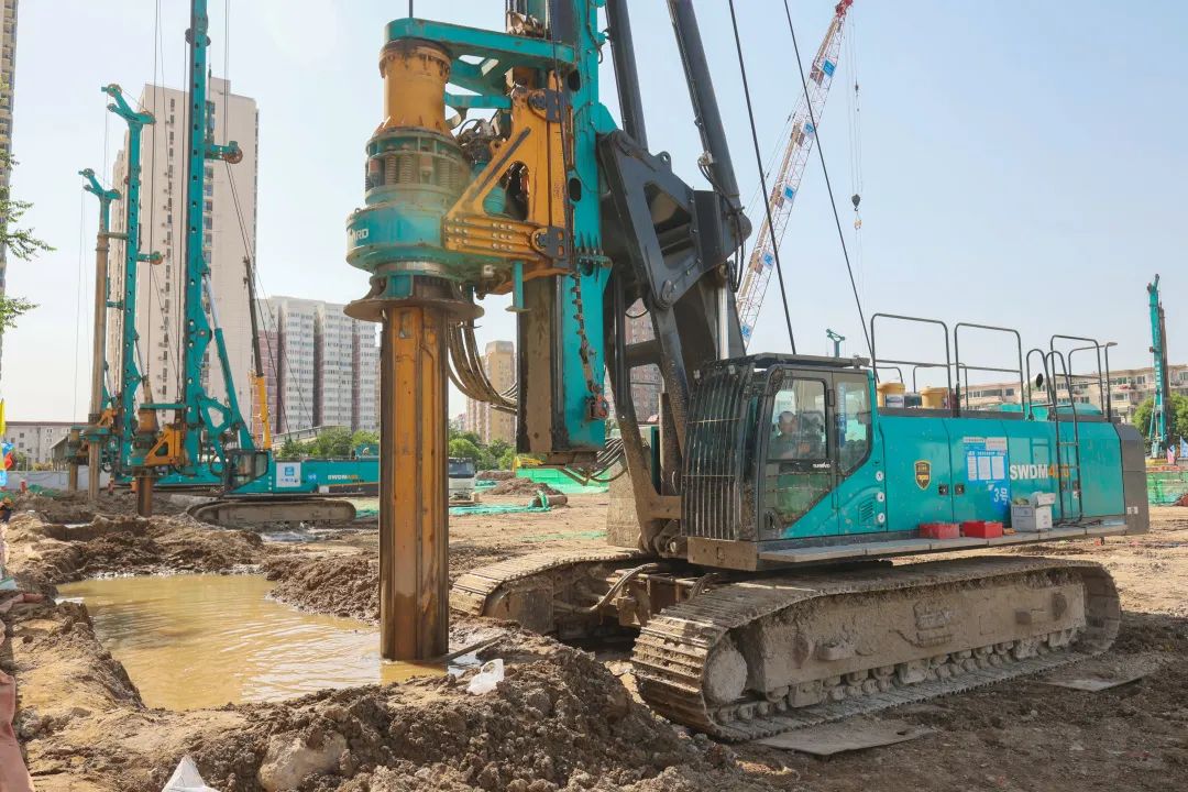 闪灼首都！k豆钱包智能旋挖钻机集群助力民生工程