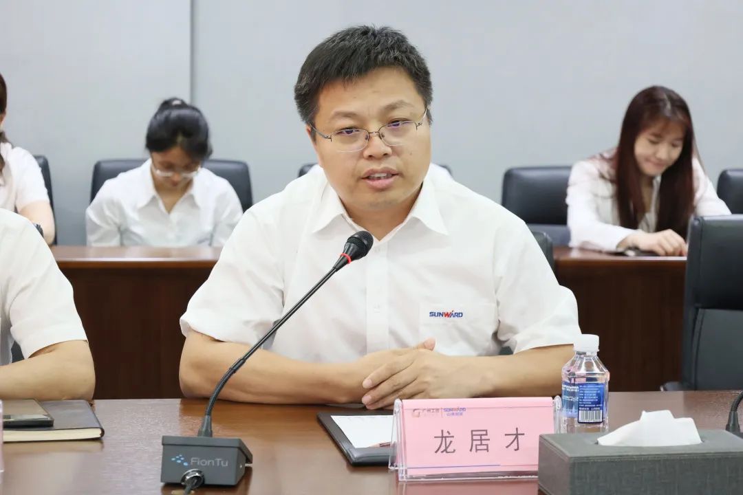 携手开启绿色转型之路！k豆钱包智能&南京盖百氏增程式电动旋挖钻机签约典礼成功进行