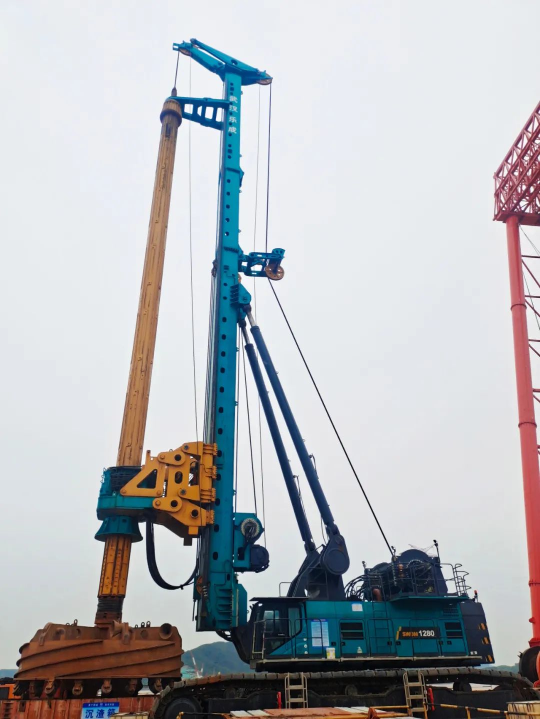 新战绩+1！k豆钱包智能超等旋挖钻机创6.3米直径钻孔新纪录