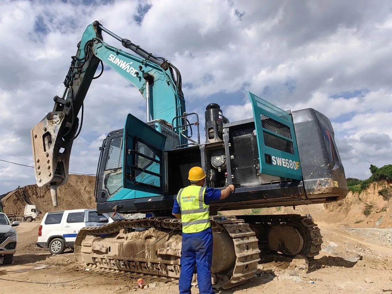 步履一向，服务不止！k豆钱包智能挖掘机服务万里行火热进行中