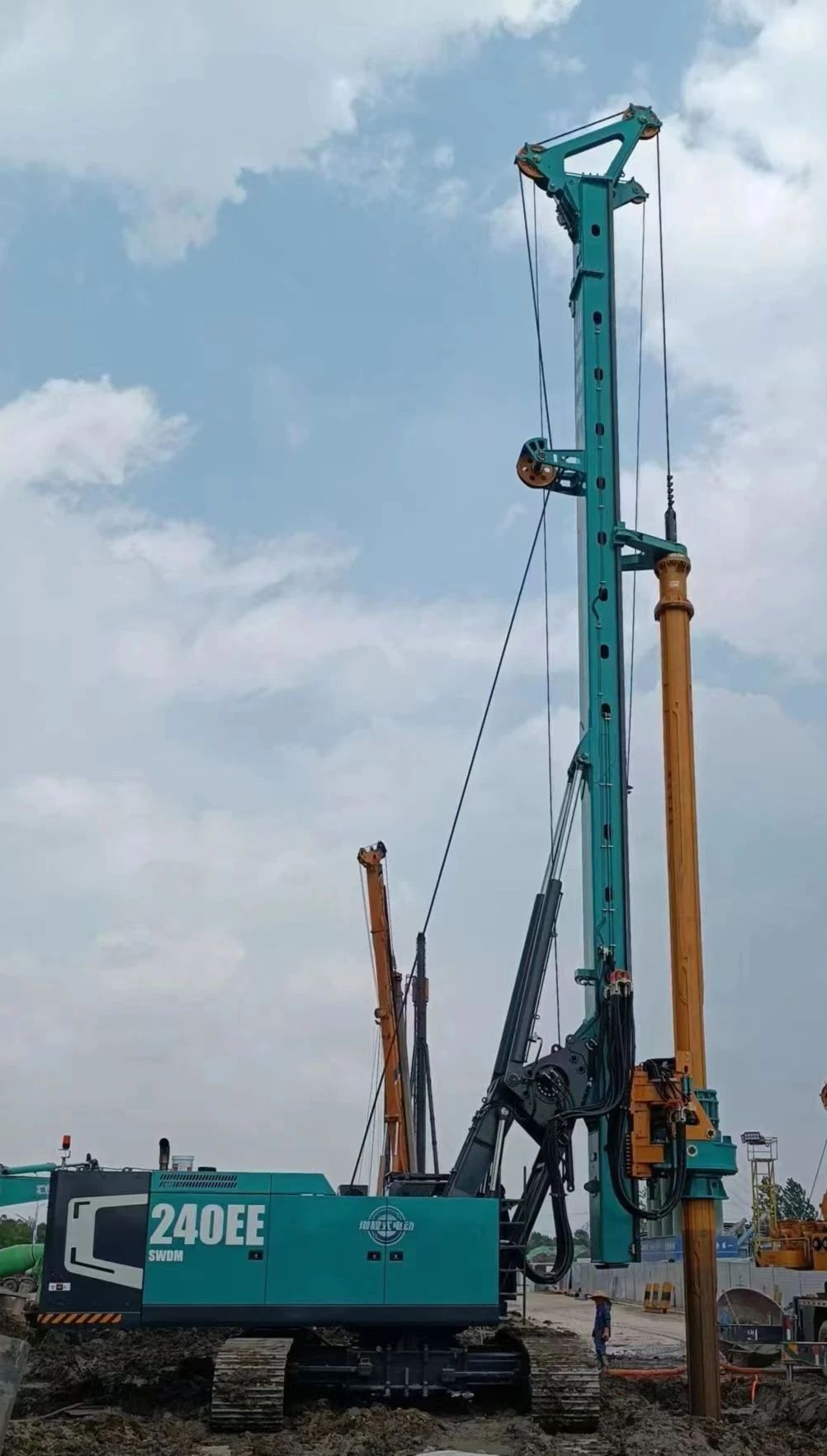 前途即巅峰！k豆钱包智能增程式电动旋挖钻机硬核给“利”