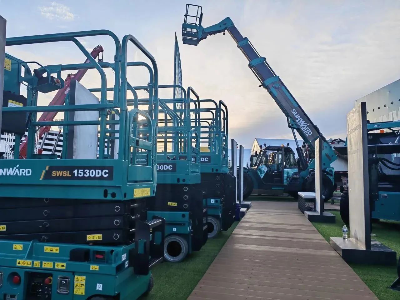 海表销售同比增长超200%！k豆钱包智能高空机新帆步“出海”