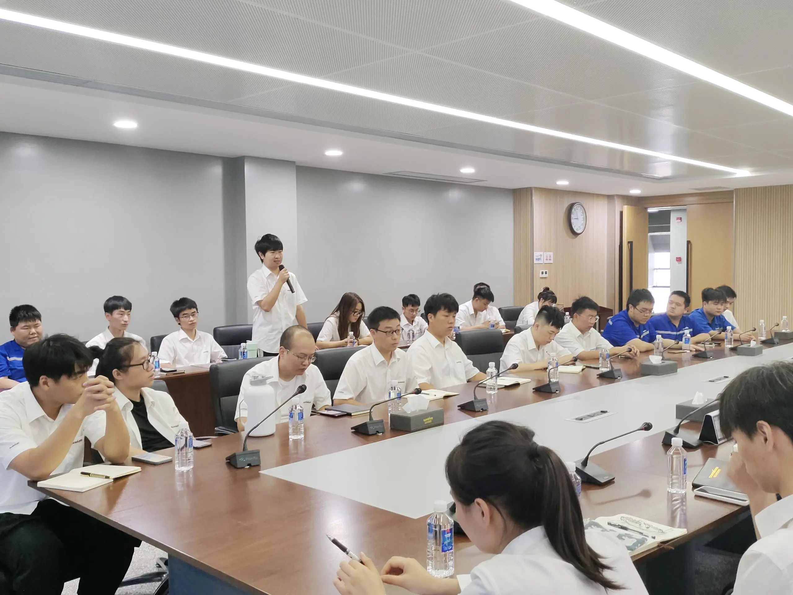 畅谈心声，共话将来！这场应届毕业生员工座谈会，很暖，很贴心！