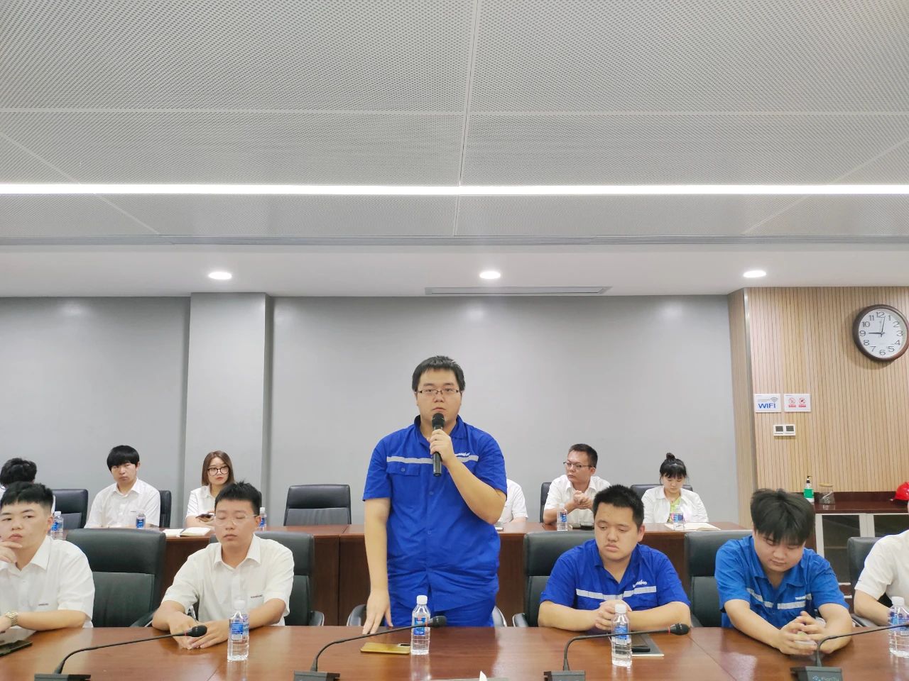 畅谈心声，共话将来！这场应届毕业生员工座谈会，很暖，很贴心！