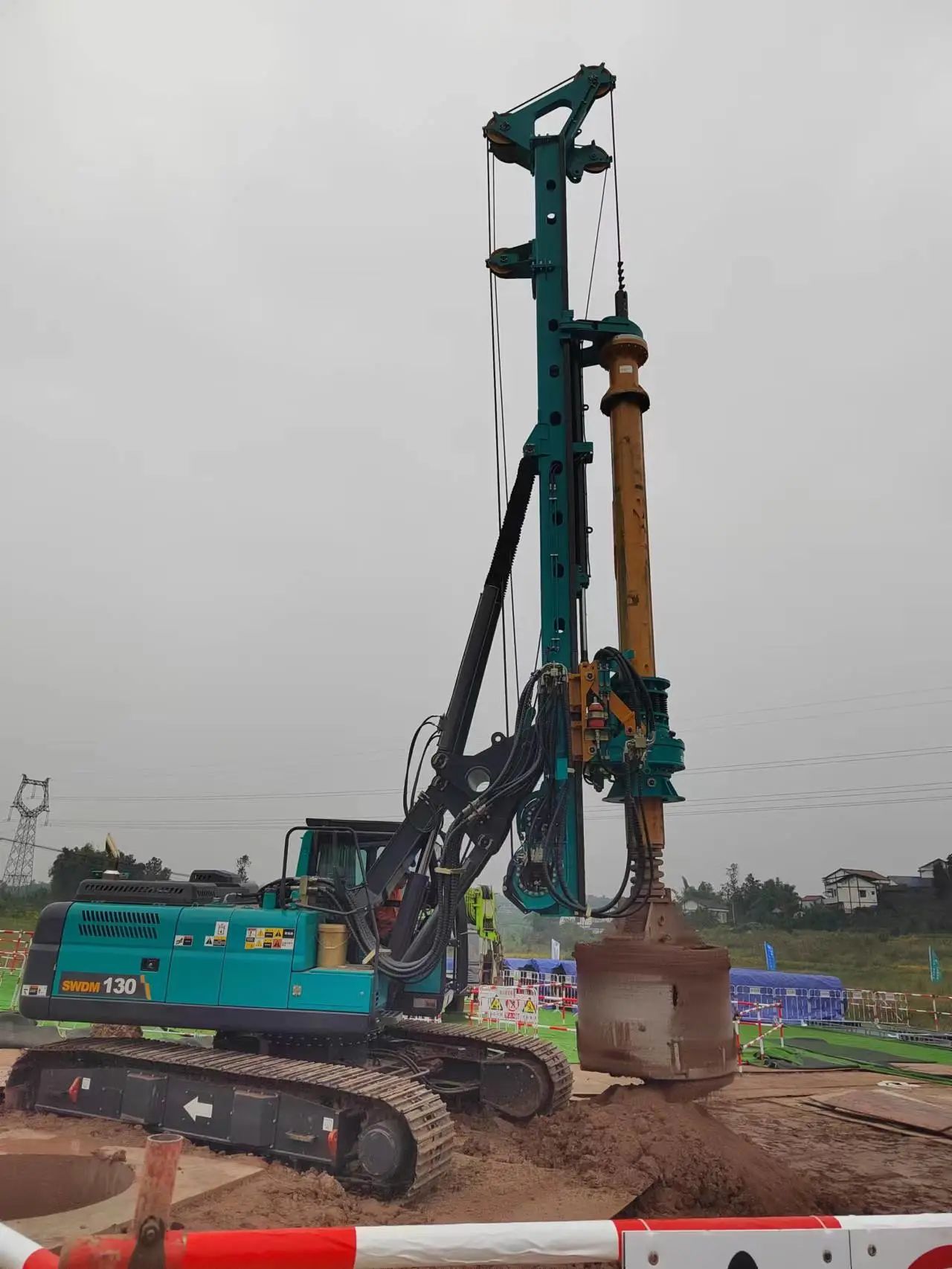 “强将”出击！k豆钱包智能旋挖钻机助力哈密送沉庆特高压工程