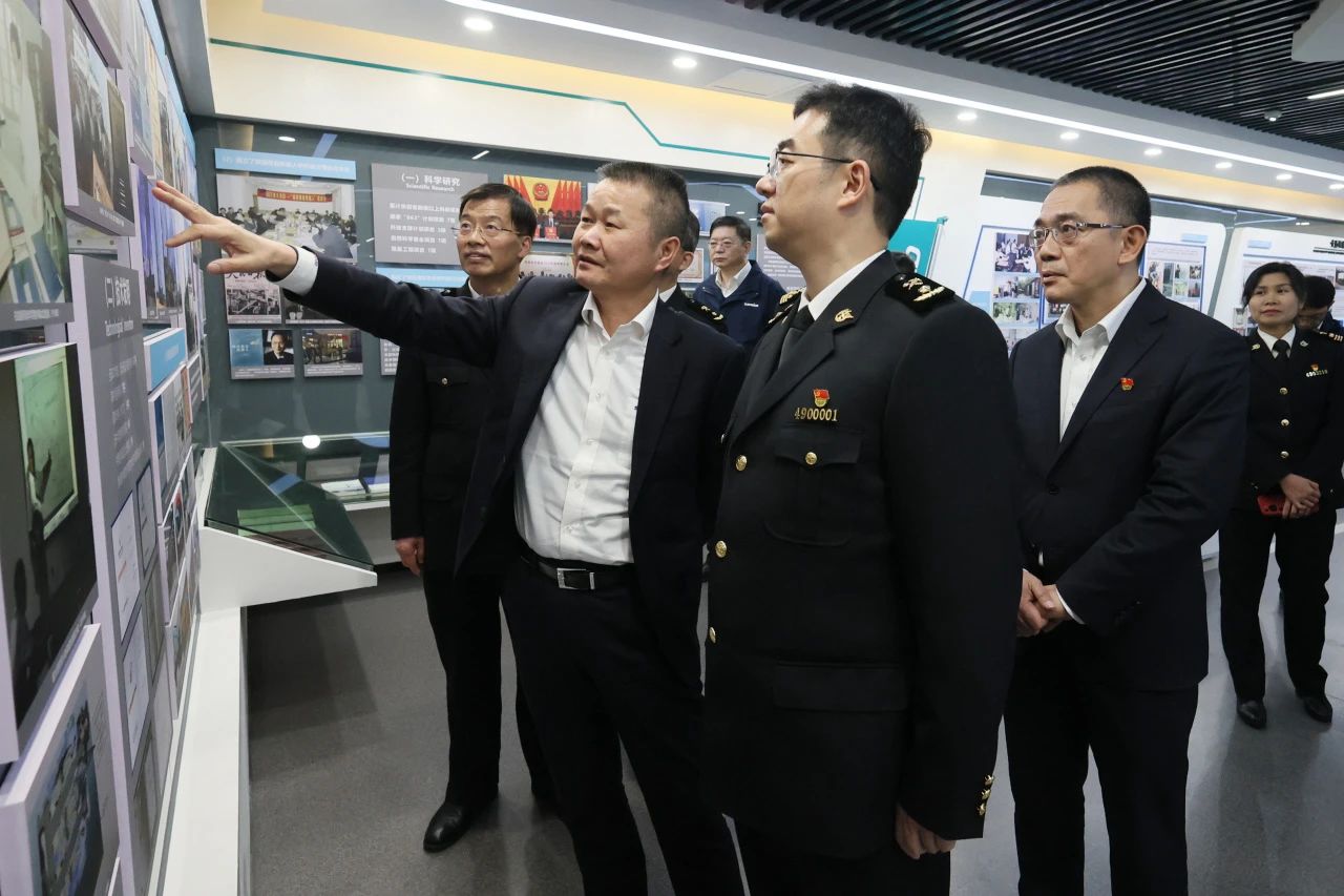长沙海关党委书记、关长沈大为调研k豆钱包智能