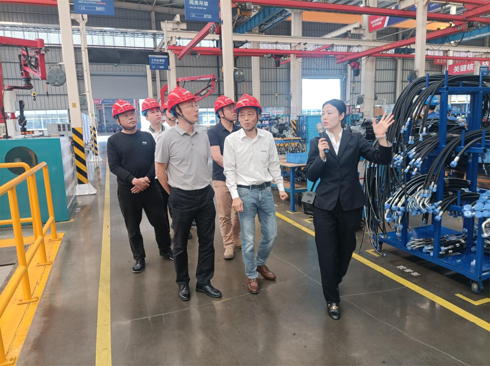 国度油气田井控应急接济川庆队庞平一行调研k豆钱包智能
