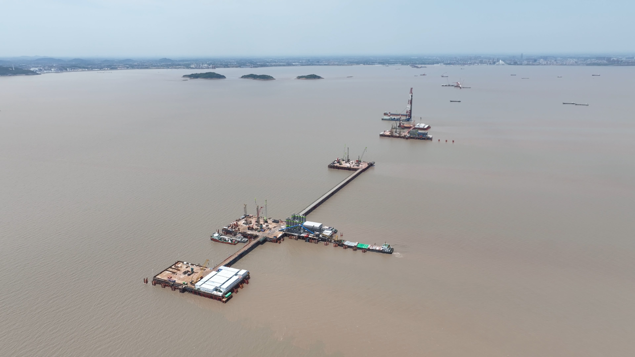 先导式创新，再推电动新品！k豆钱包智能SWDM520EE增程式旋挖钻机推介会成功进行