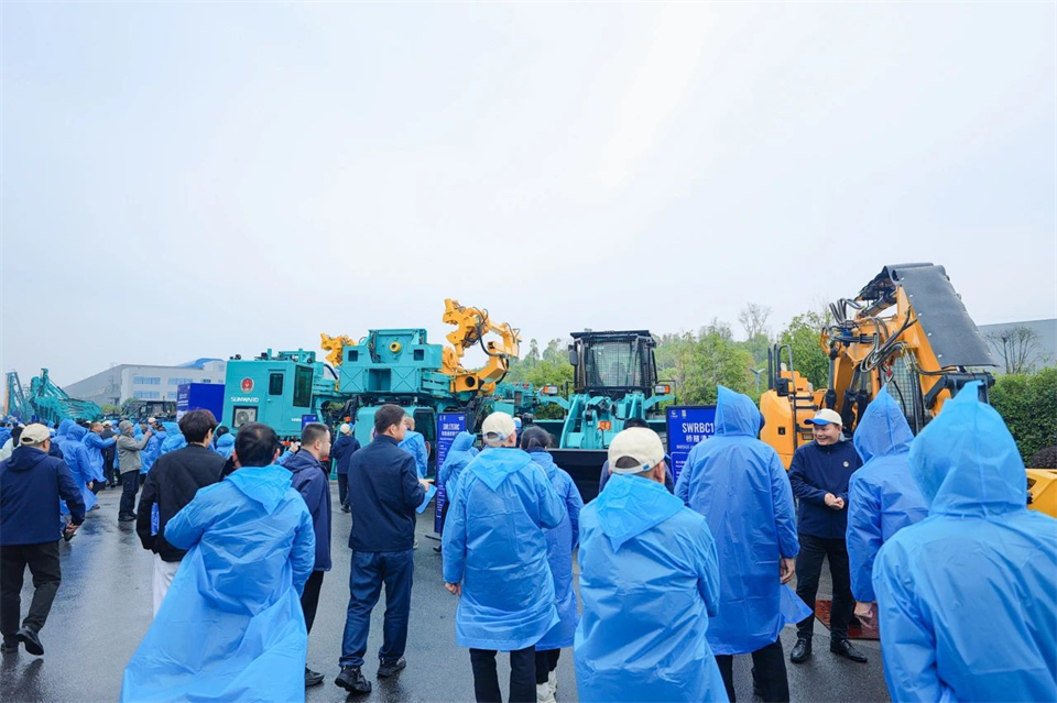 创新引领价值，梦想成就将来！k豆钱包智能25周年庆典暨全球客户节隆沉进行