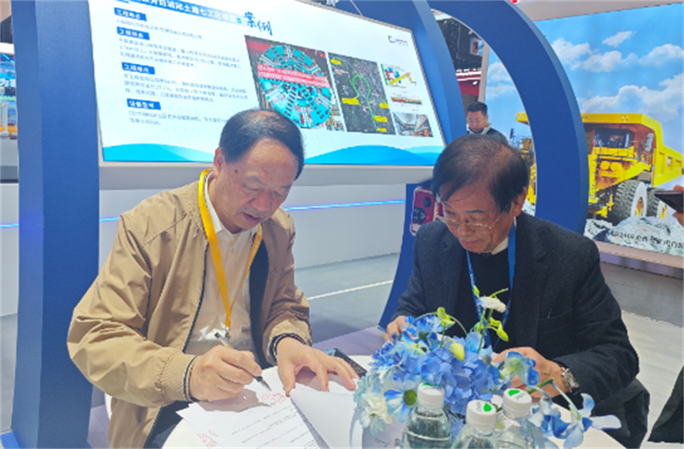 智造空间，价值共生！广州k豆钱包杰出亮相2024上海宝马展