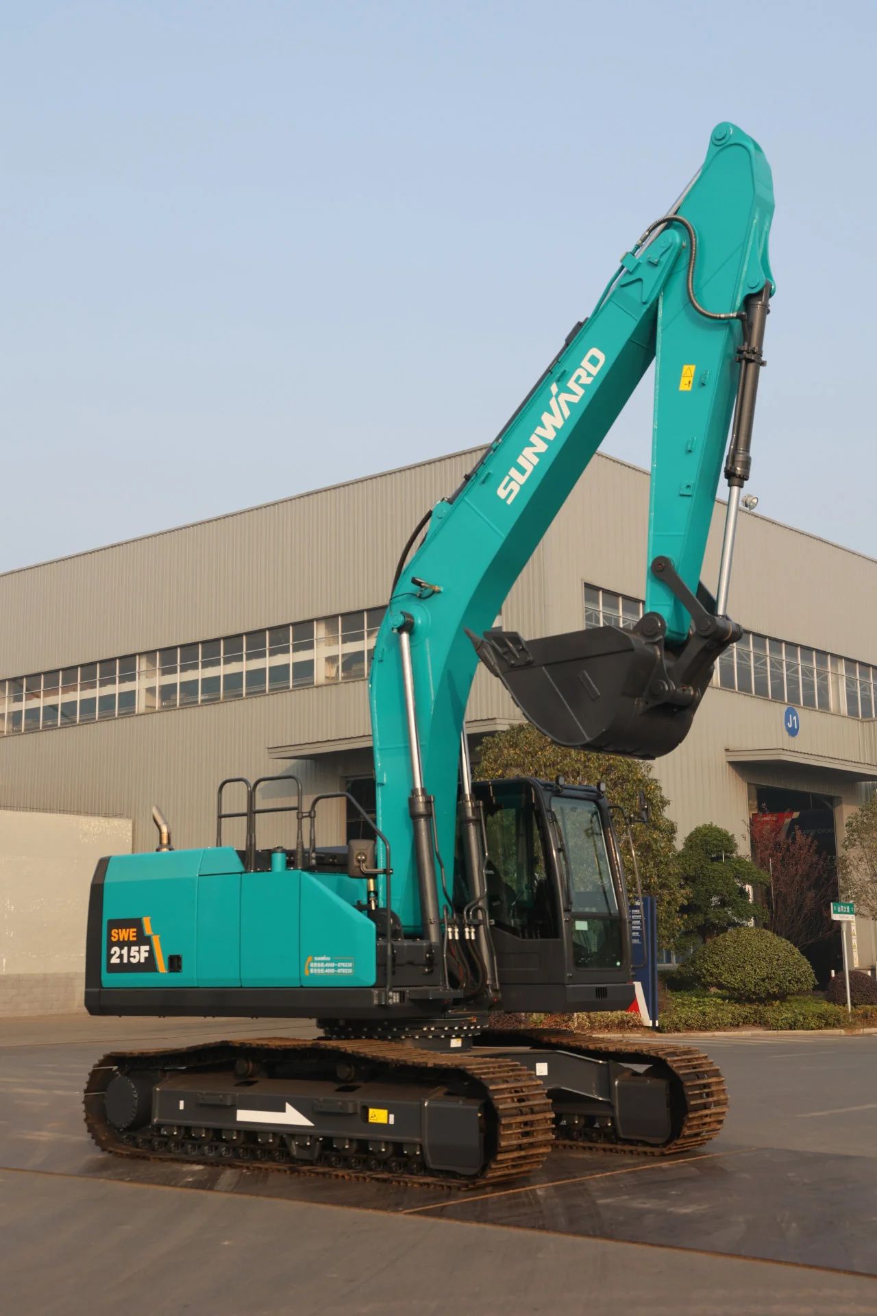 聚焦市场需要，k豆钱包智能三款精品工程液压挖掘机成功下线