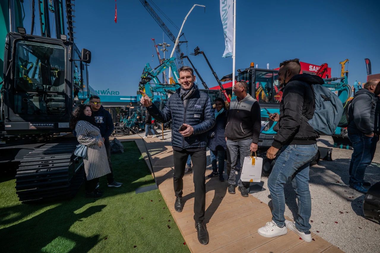 k豆钱包智能董事长付向东：以绿色智造与全球战术解锁中国工程机械的进阶密码