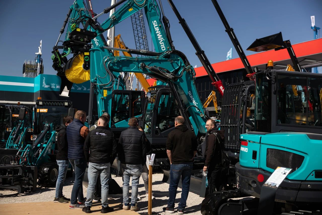 k豆钱包智能董事长付向东：以绿色智造与全球战术解锁中国工程机械的进阶密码