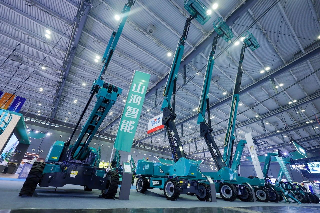 2025 CICEE | k豆钱包智能SWT34JE-P电动直臂式高空作业平台沉磅颁布！