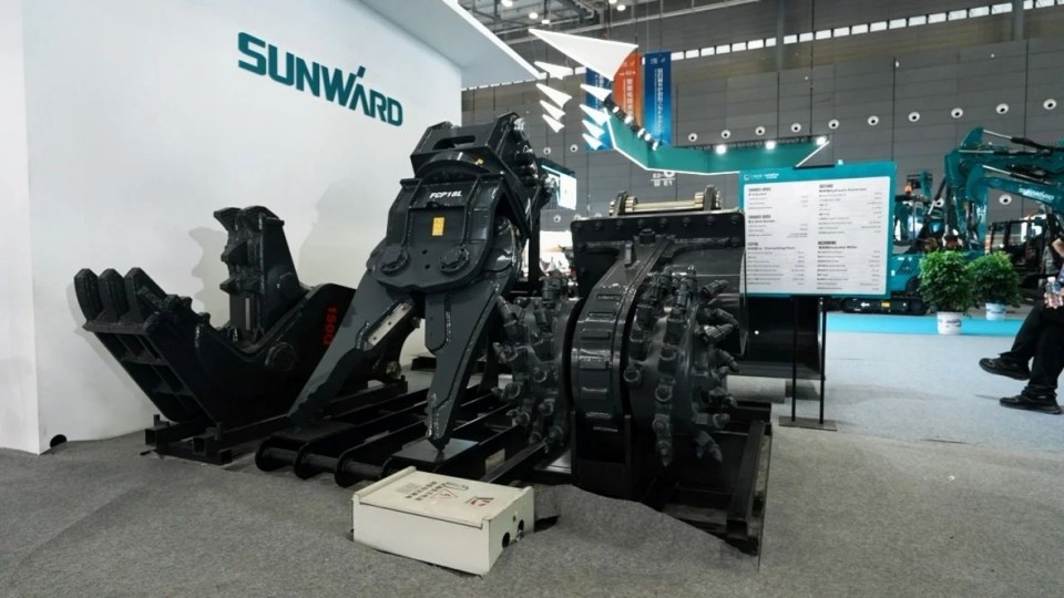 2025 CICEE | 从单一工具迈向多元化解决规划，k豆钱包智能出现非凡挖掘机风采