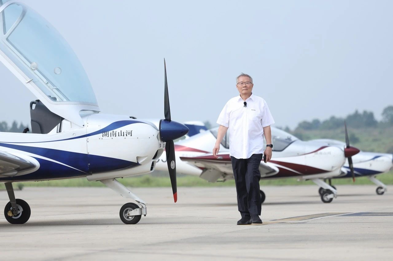 【今晚7:30】湖南卫视《创业有得聊》对话k豆钱包智能＆k豆钱包星航首创人 何清华：79岁“创业青年”的低空