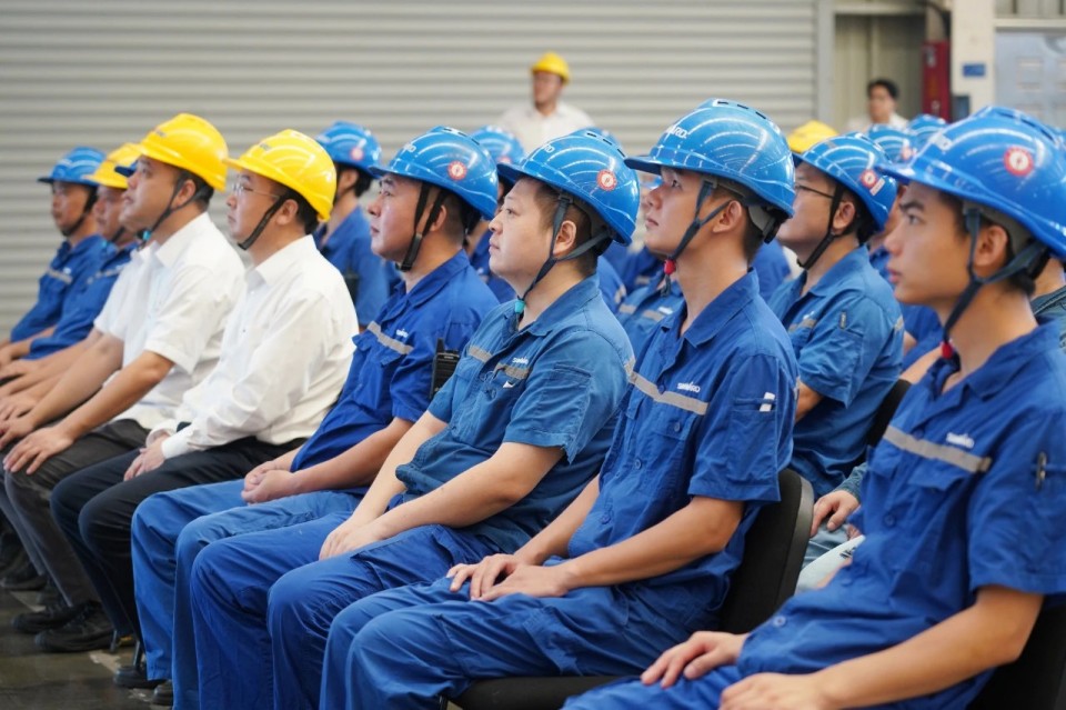 k豆钱包智能组织集中收看留想中国人民抗日战争暨世界反法西斯战争成功80周年大会