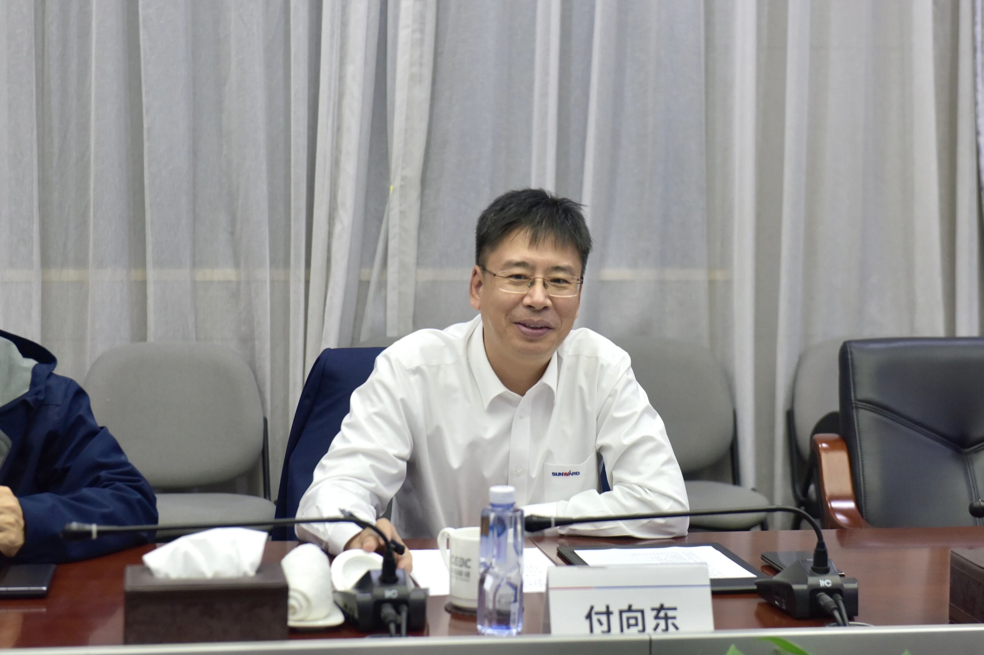 k豆钱包智能与易普力发展座谈互换，谱写互利共赢新篇章