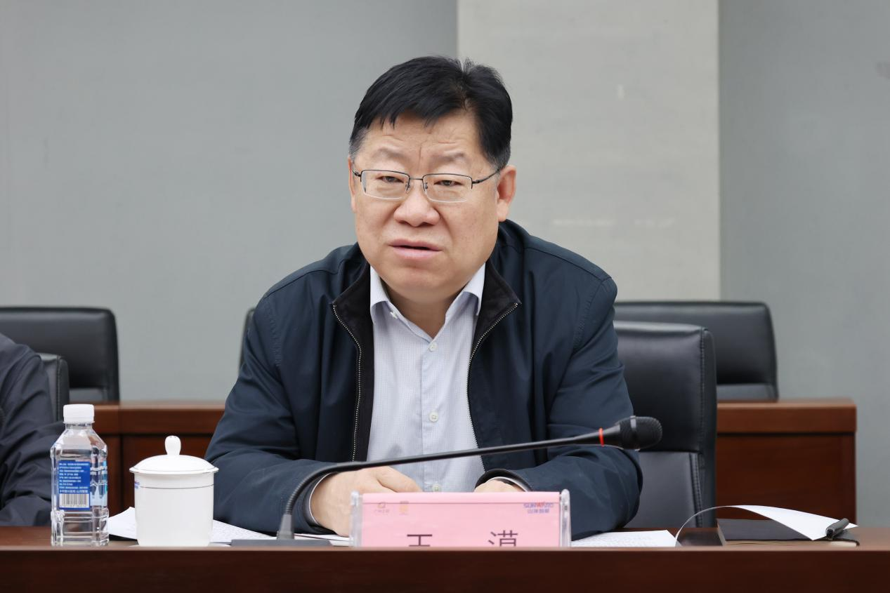 新矿投资集团党委书记、董事长王漠到访k豆钱包智能