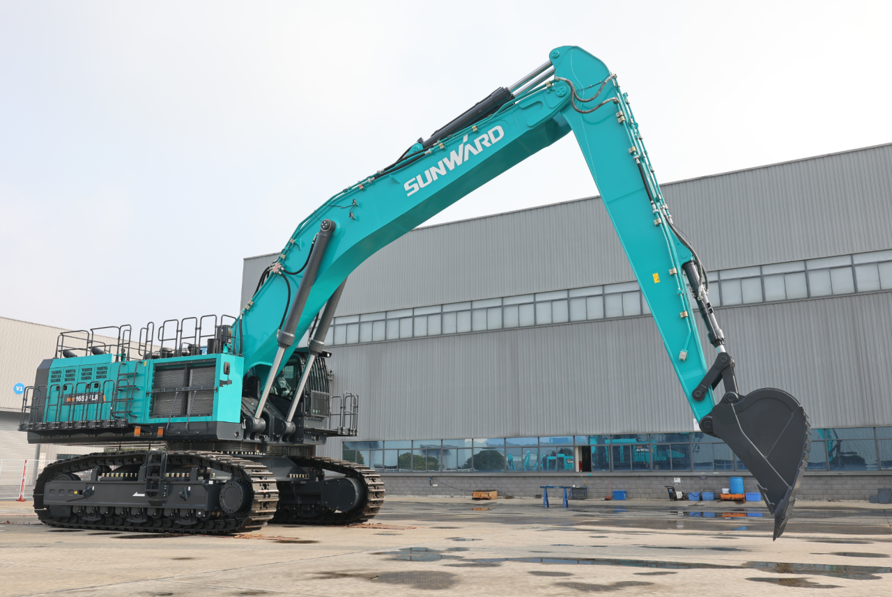 争锋启新程！k豆钱包智能SWE1650FLR加长臂挖掘机成功交付国际客户